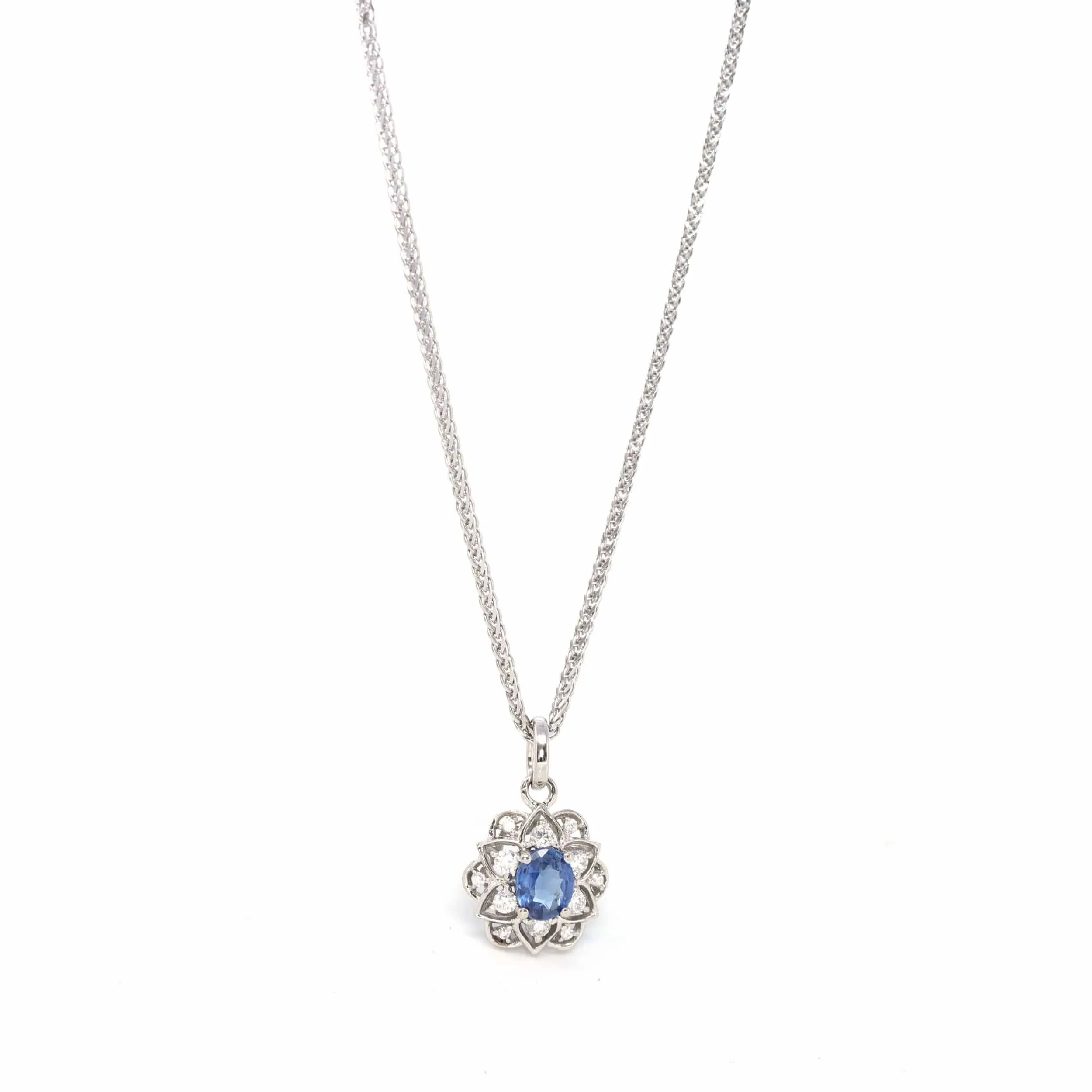 14k White Gold Natural Blue Sapphire Flower Necklace With Diamond
