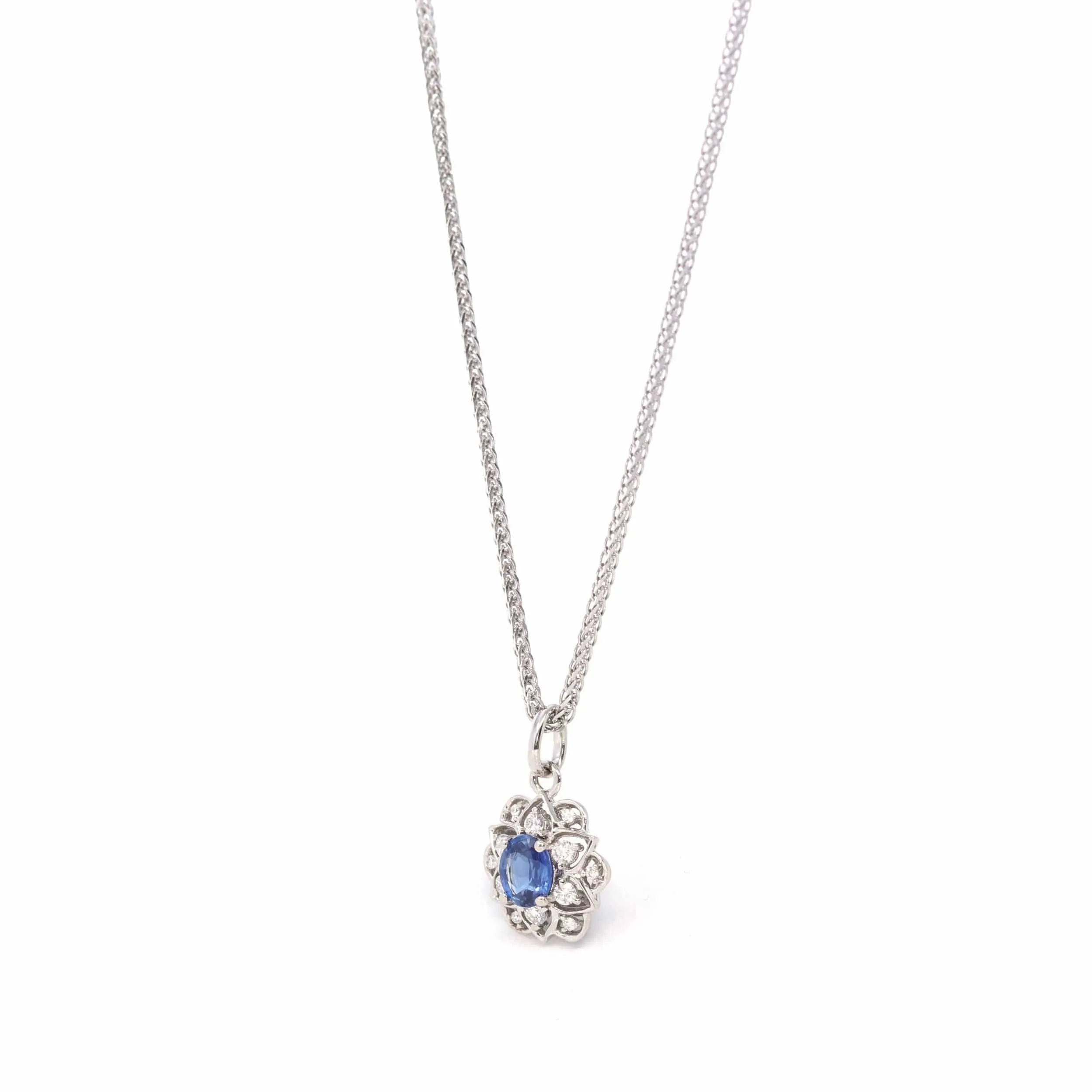 14k White Gold Natural Blue Sapphire Flower Necklace With Diamond