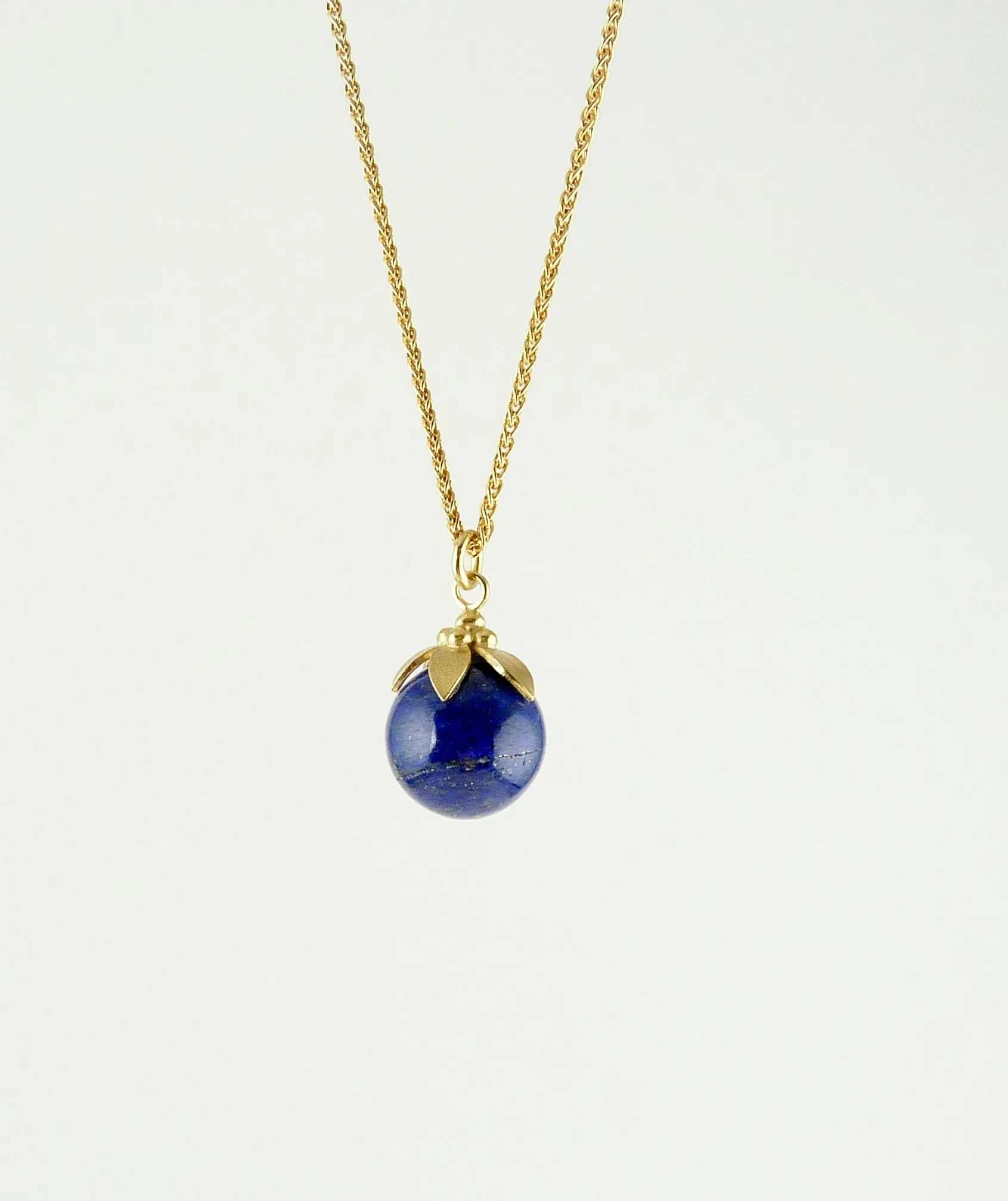 Anaïs Lapis Lazuli Necklace