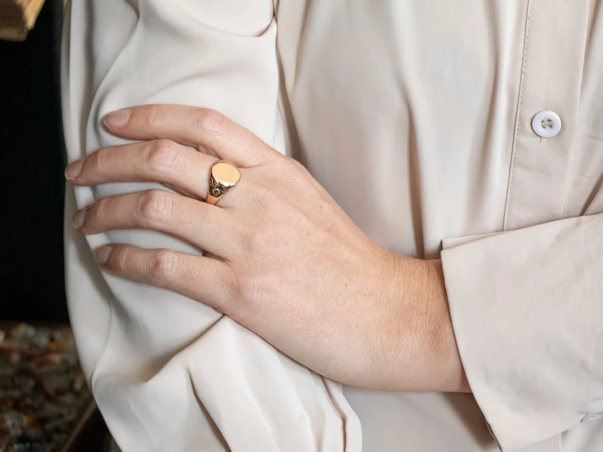 Antique Rose Gold Signet Ring with Floral Shoulders