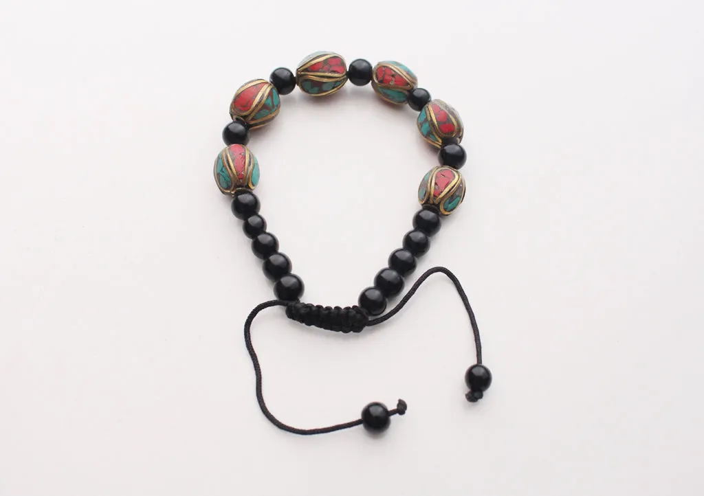 Black Beads Bracelet with Stone Setted Oval Charms Inlaid Faux Coral & Turquoise