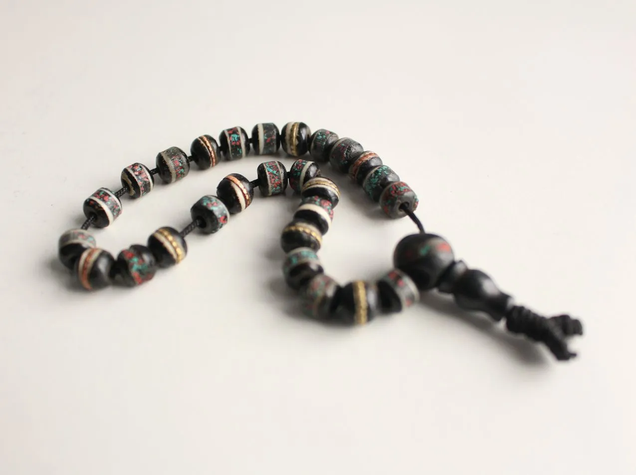 Black Bone Inlaid Wrist Mala