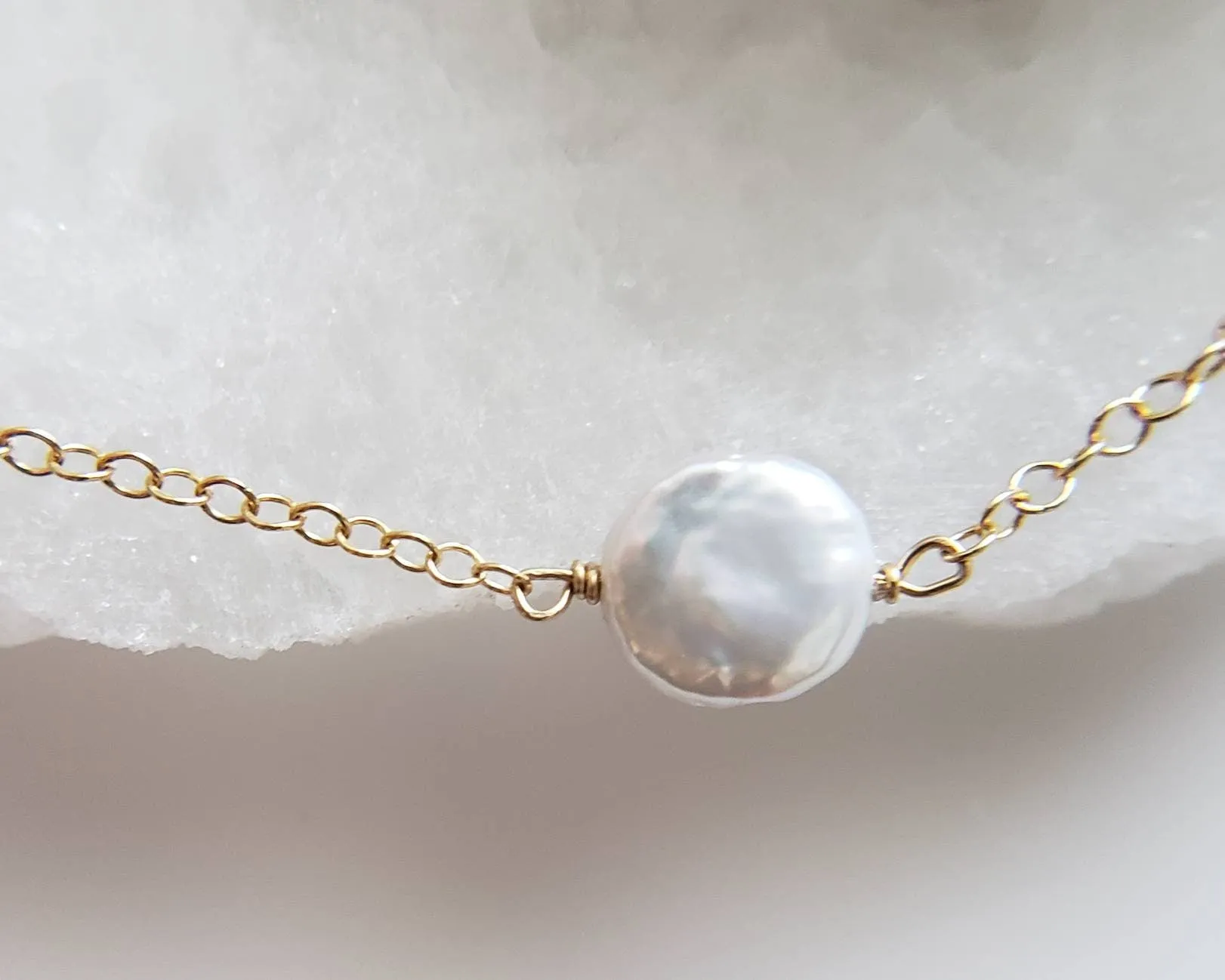 Dainty Pearl Bracelet