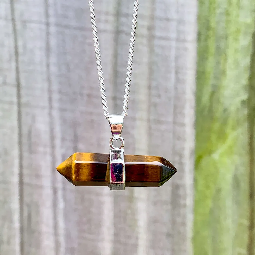 Double Point Horizontal Crystal Necklace