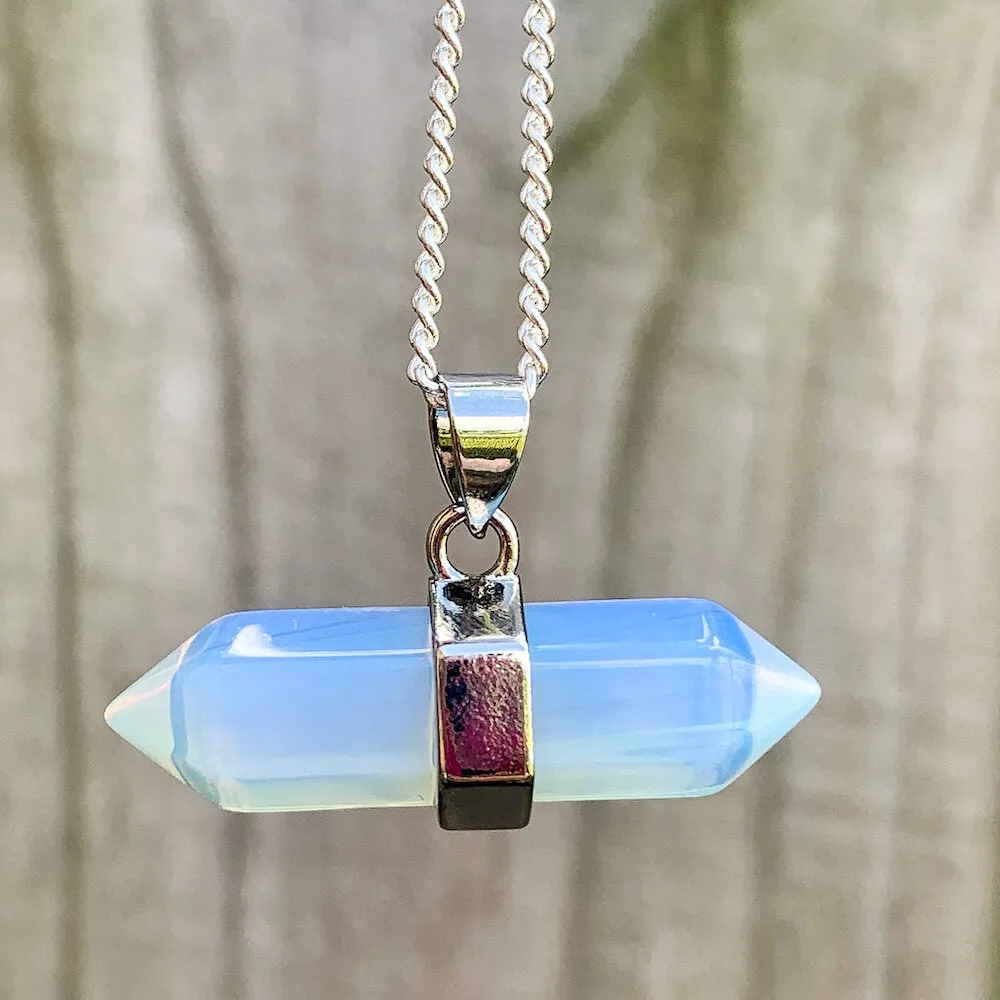 Double Point Horizontal Crystal Necklace