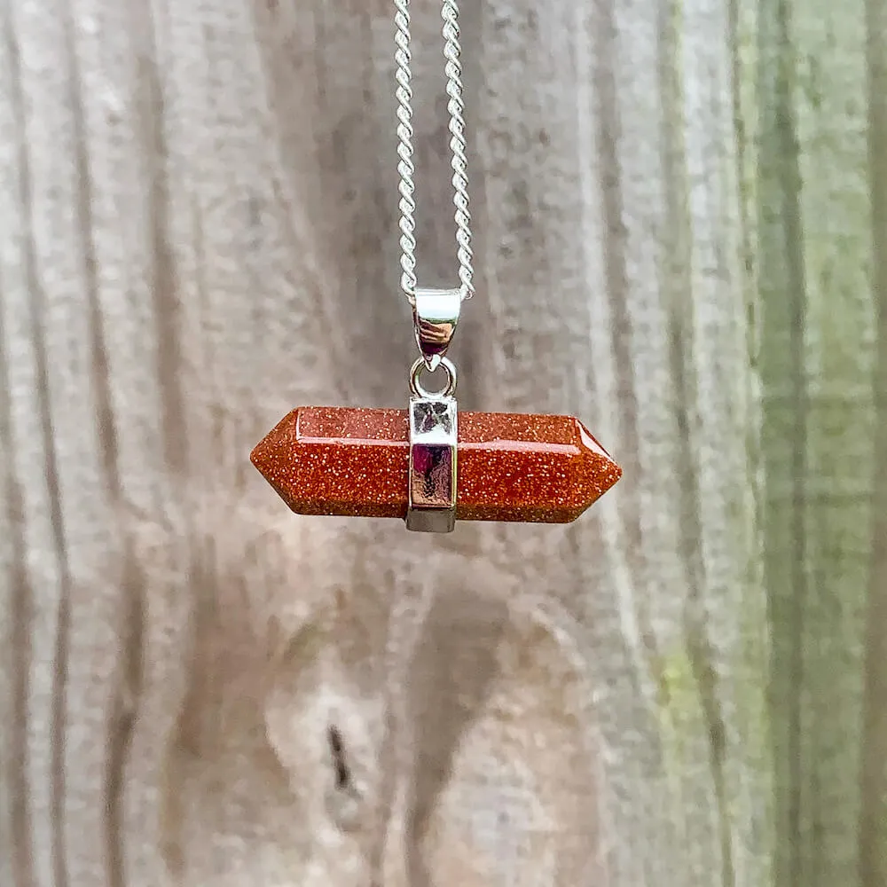 Double Point Horizontal Crystal Necklace