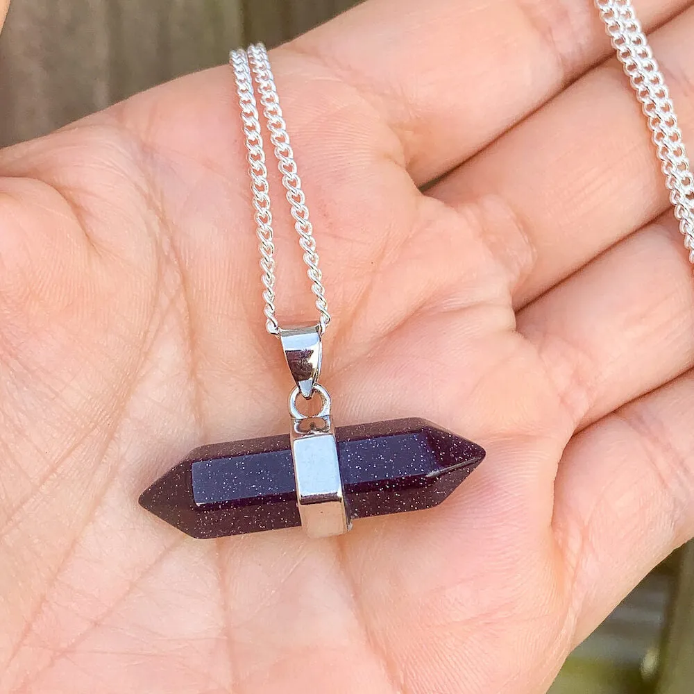 Double Point Horizontal Crystal Necklace