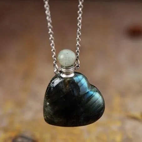 'Gamarra' Heart Shaped Natural Crystal Essential Oil Diffuser Bottle Pendant Necklace - 3 variations