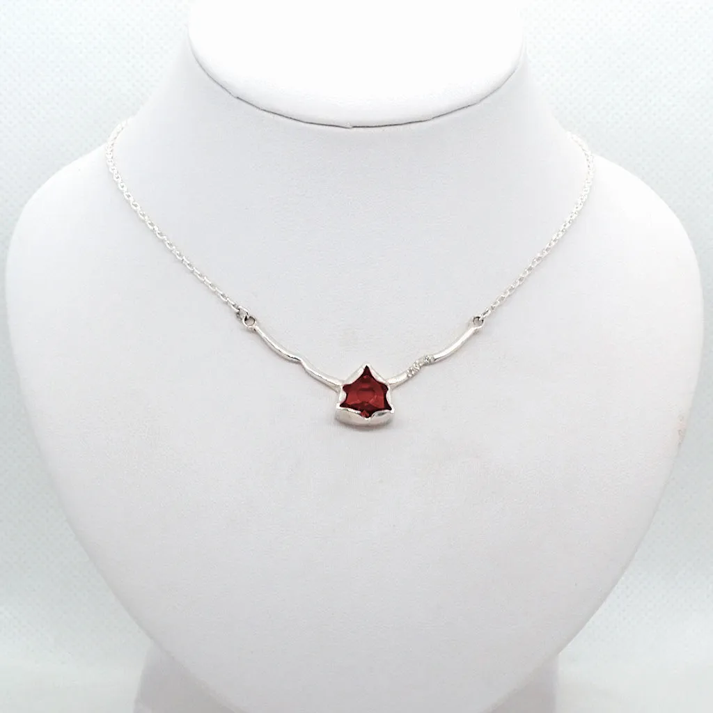 Garnet & Diamonds Bar Necklace