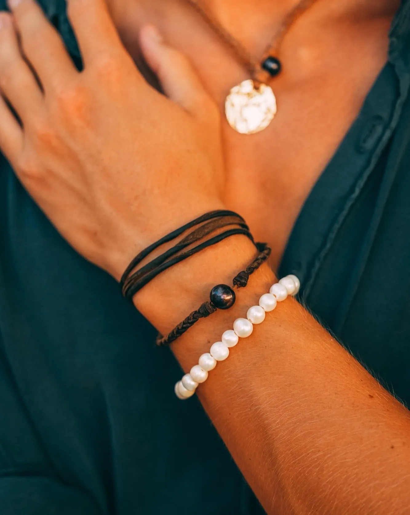 Gold White Pearl Bracelet