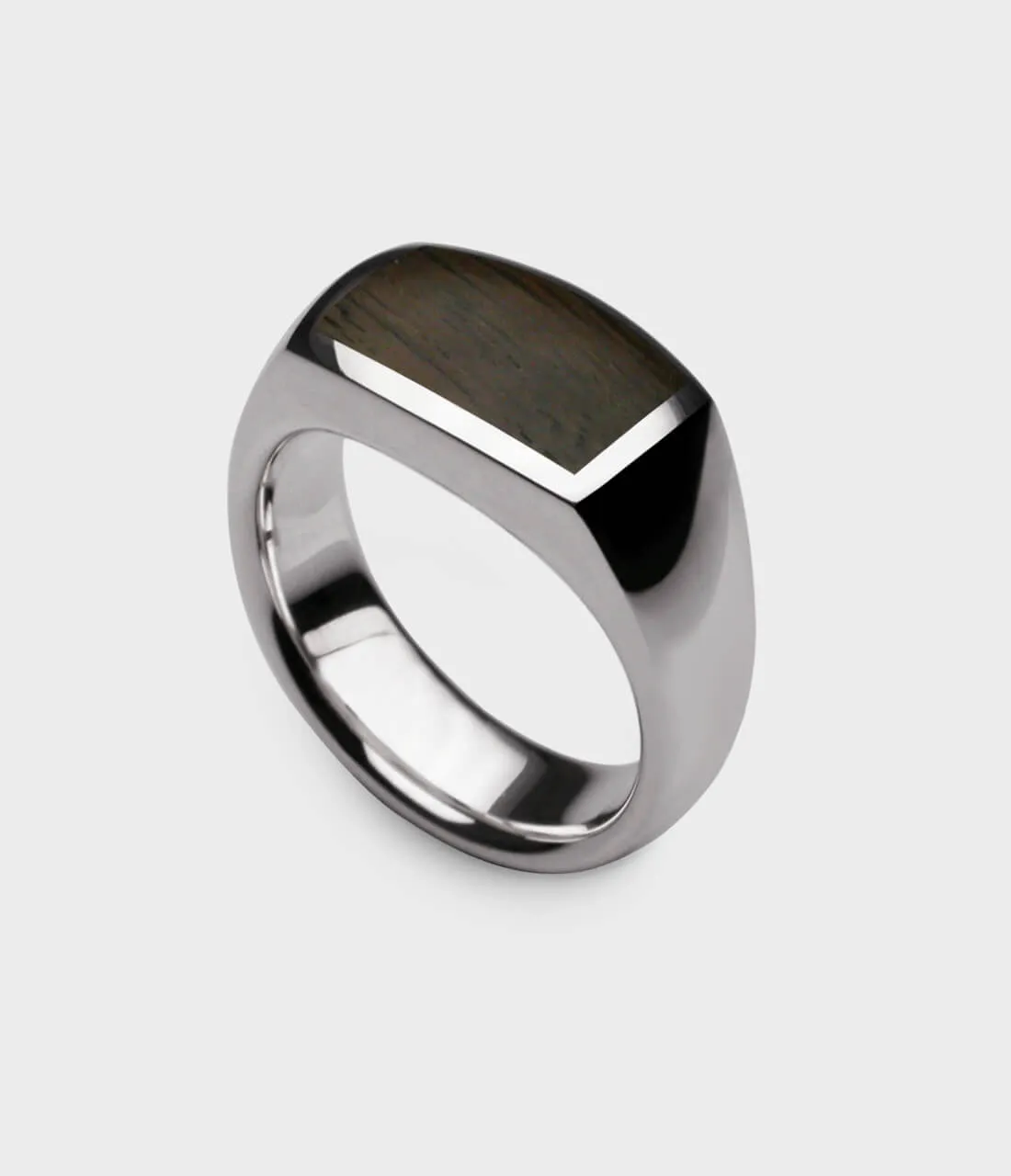 Oxford Signet Ring with Elegant Inlaid Design