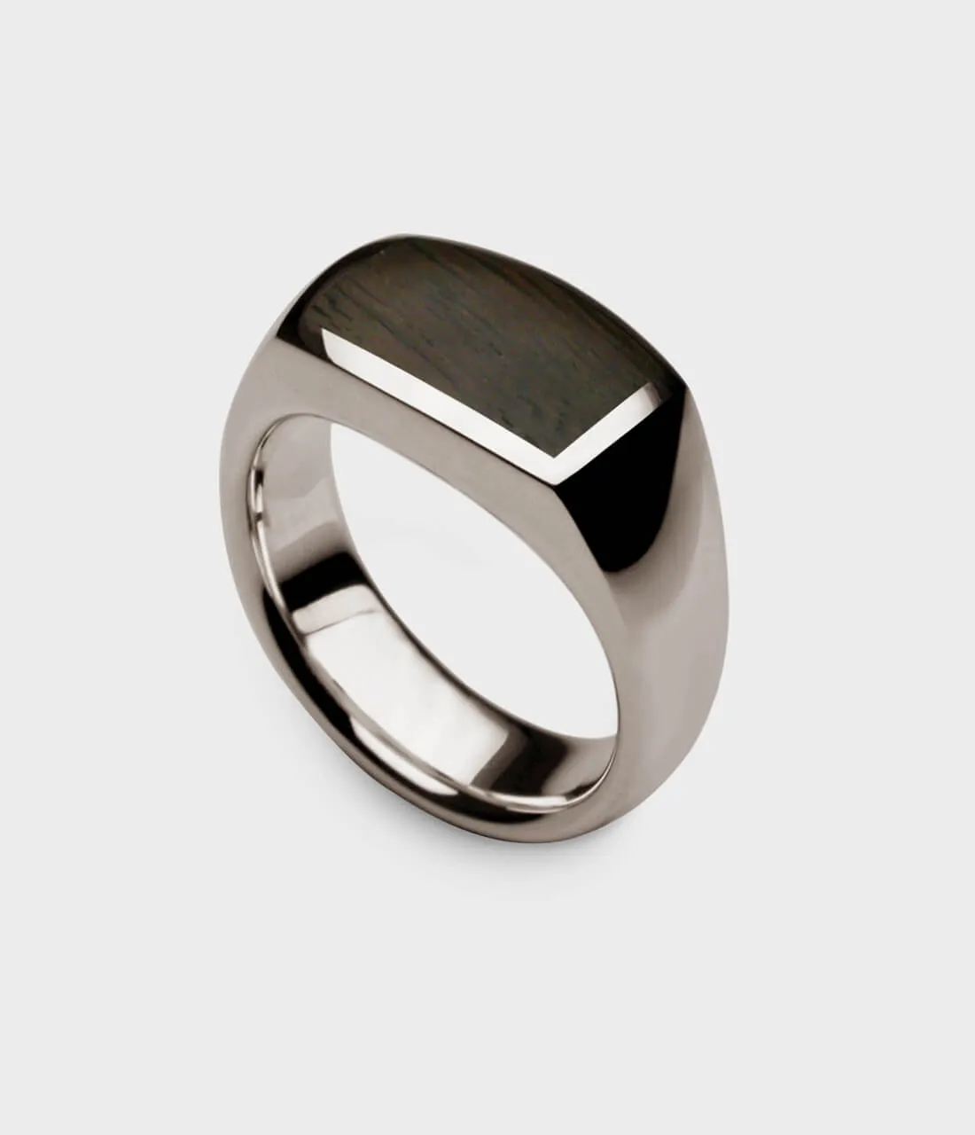 Oxford Signet Ring with Elegant Inlaid Design