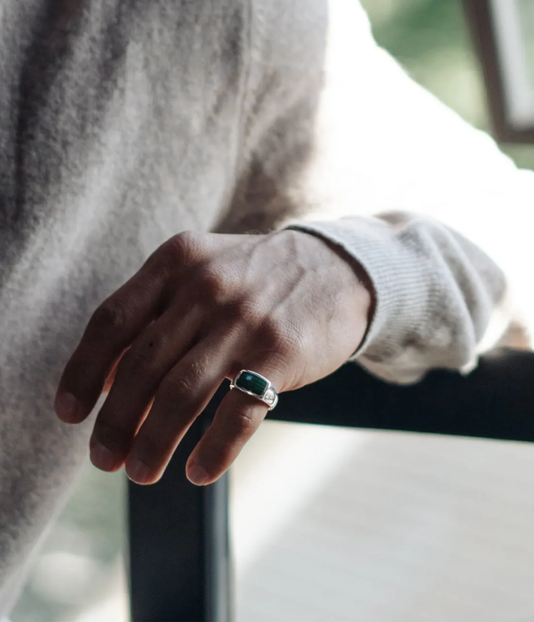 Oxford Signet Ring with Elegant Inlaid Design