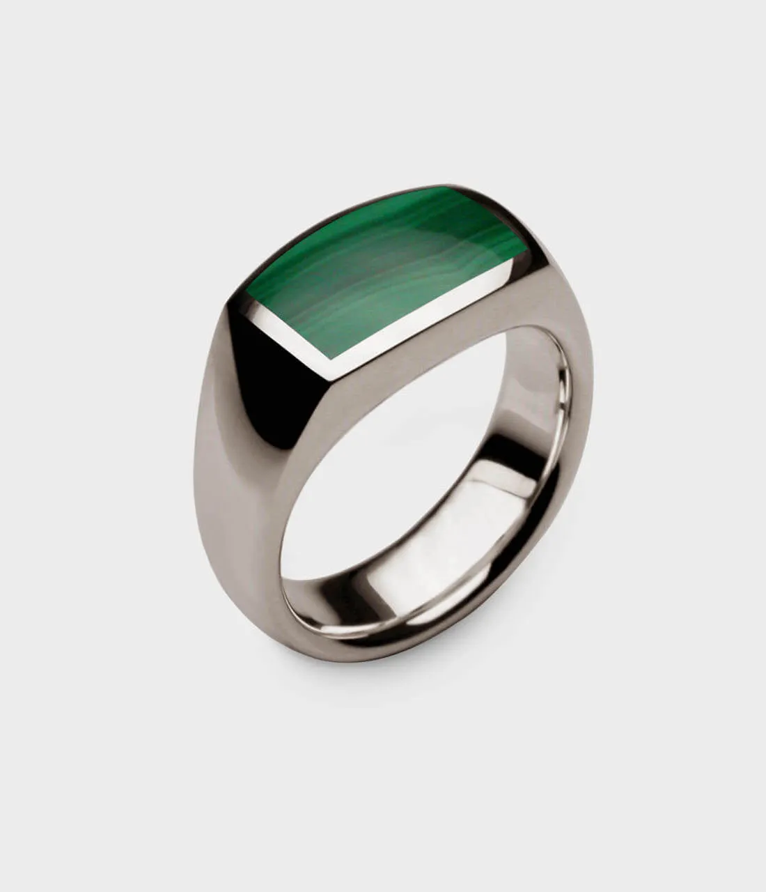 Oxford Signet Ring with Elegant Inlaid Design