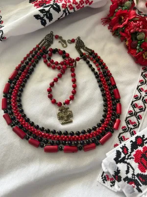 Korali-“Red and Black”