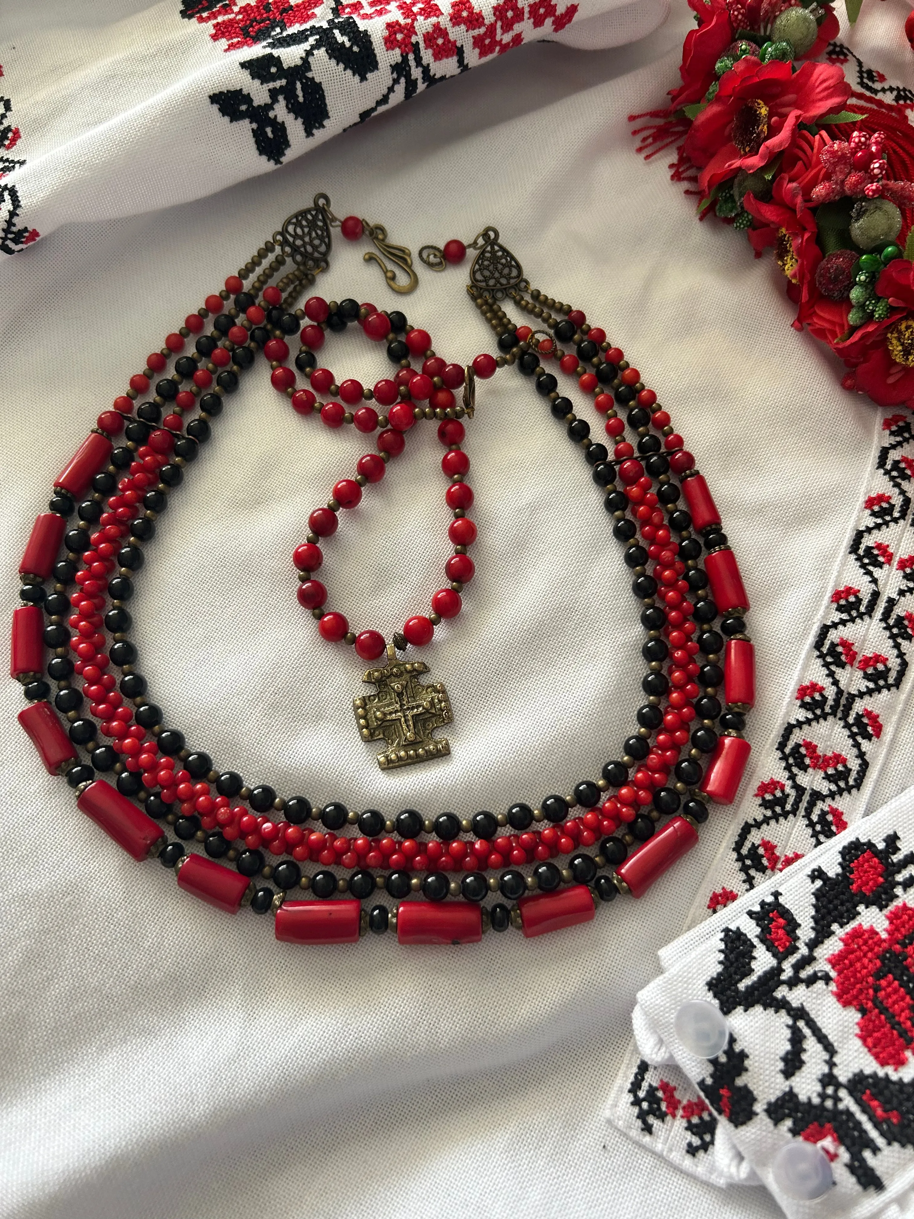 Korali-“Red and Black”
