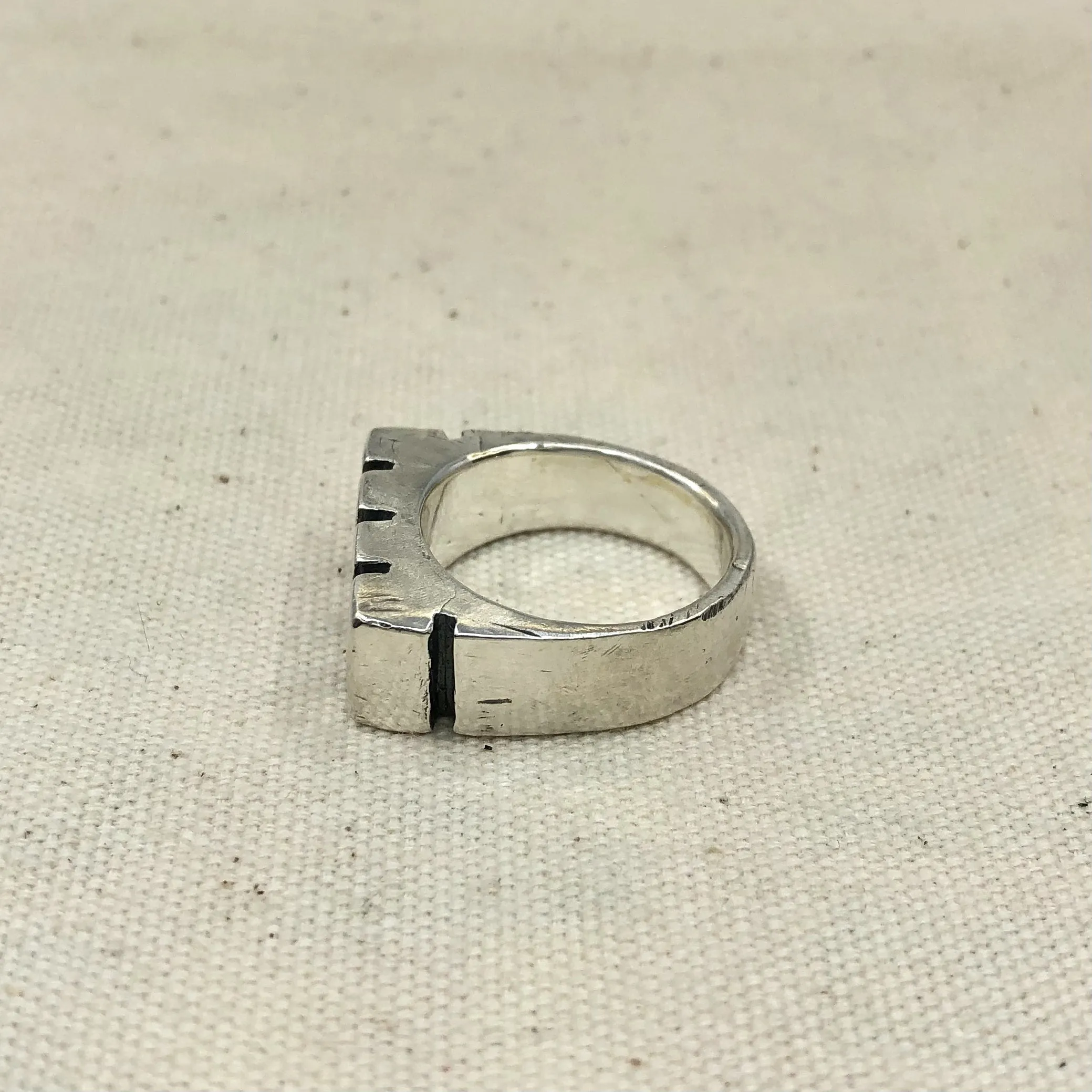 Lines Ring