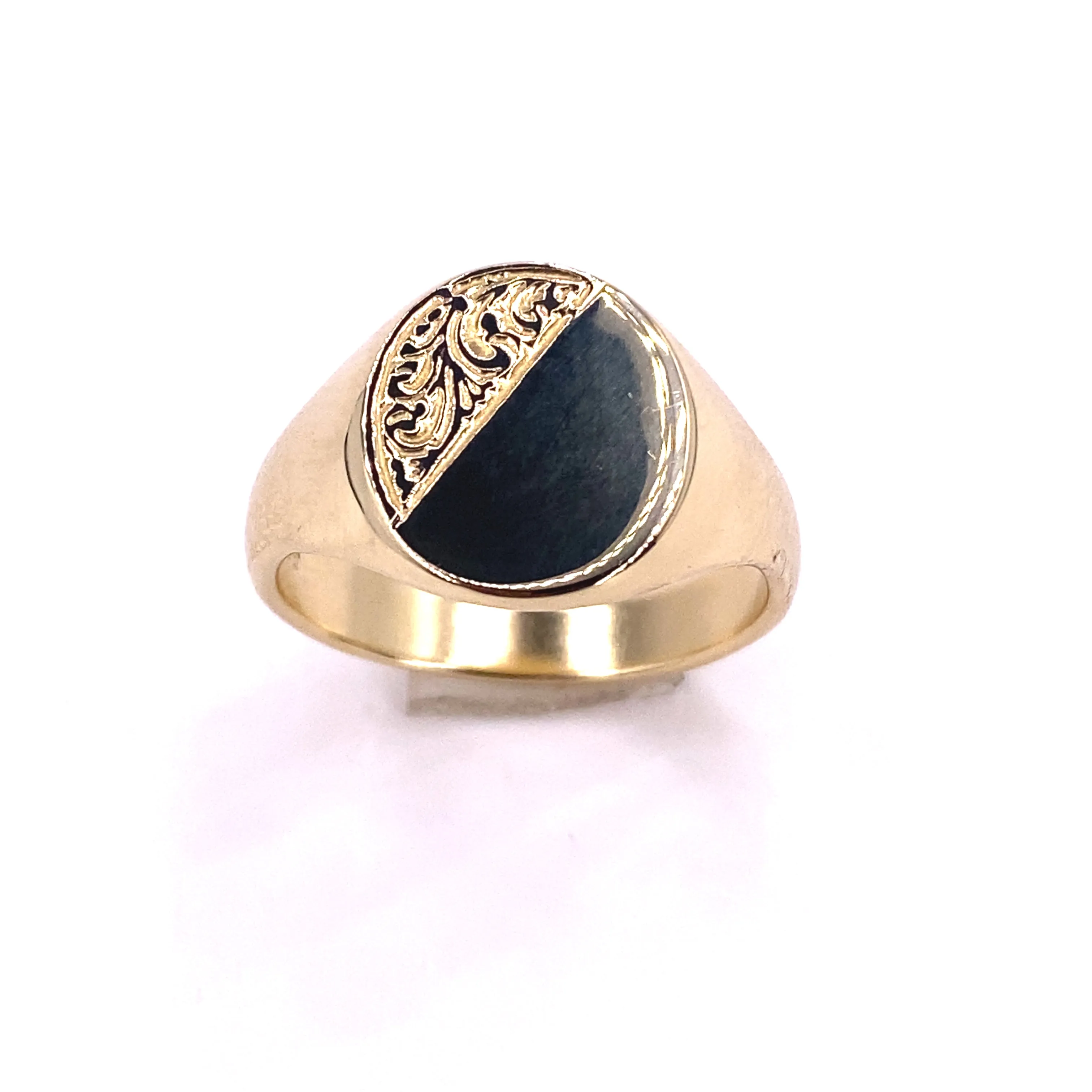 Men’s 9ct Yellow Gold Engraved Signet Ring -8.2g