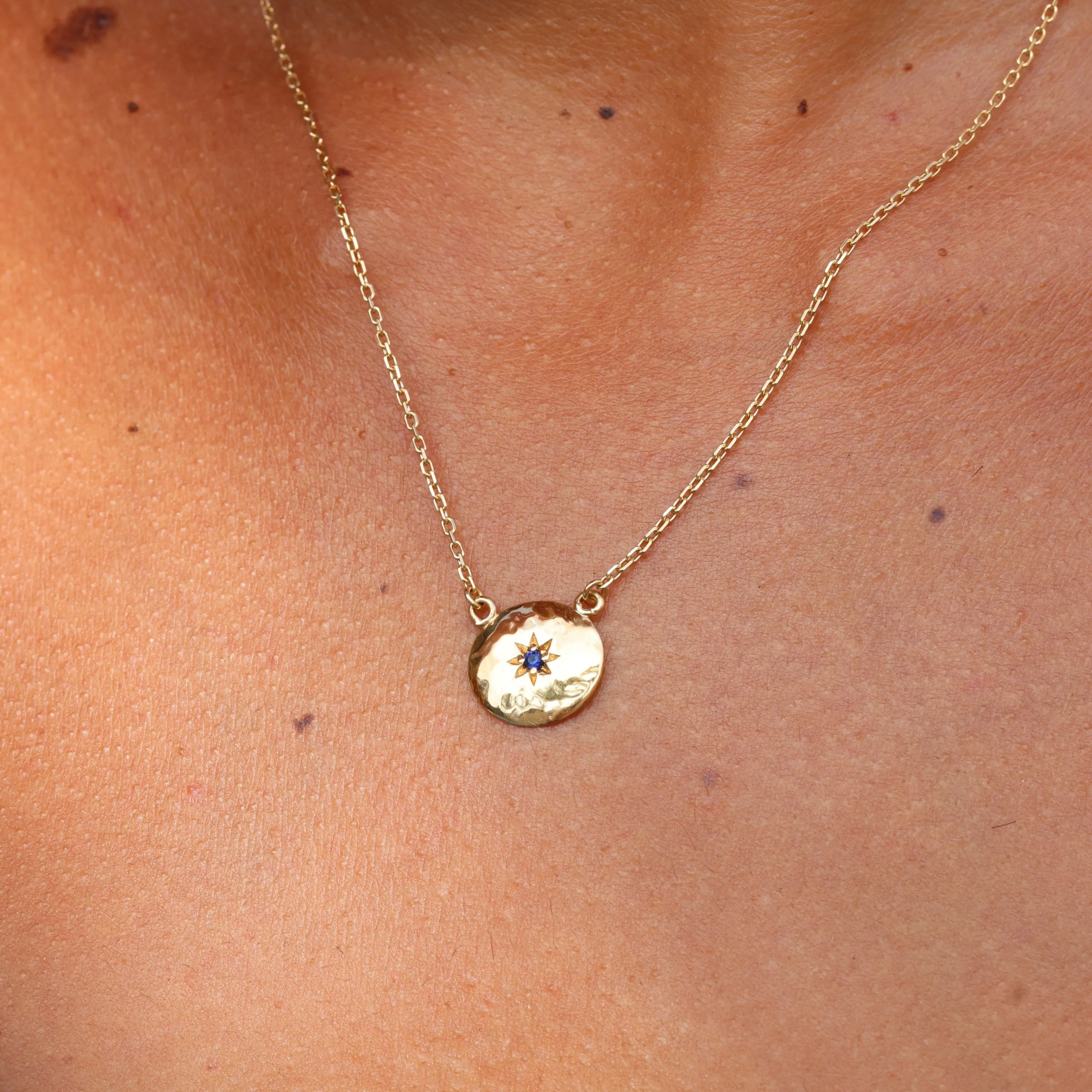 Mia Sapphire Gold Necklace
