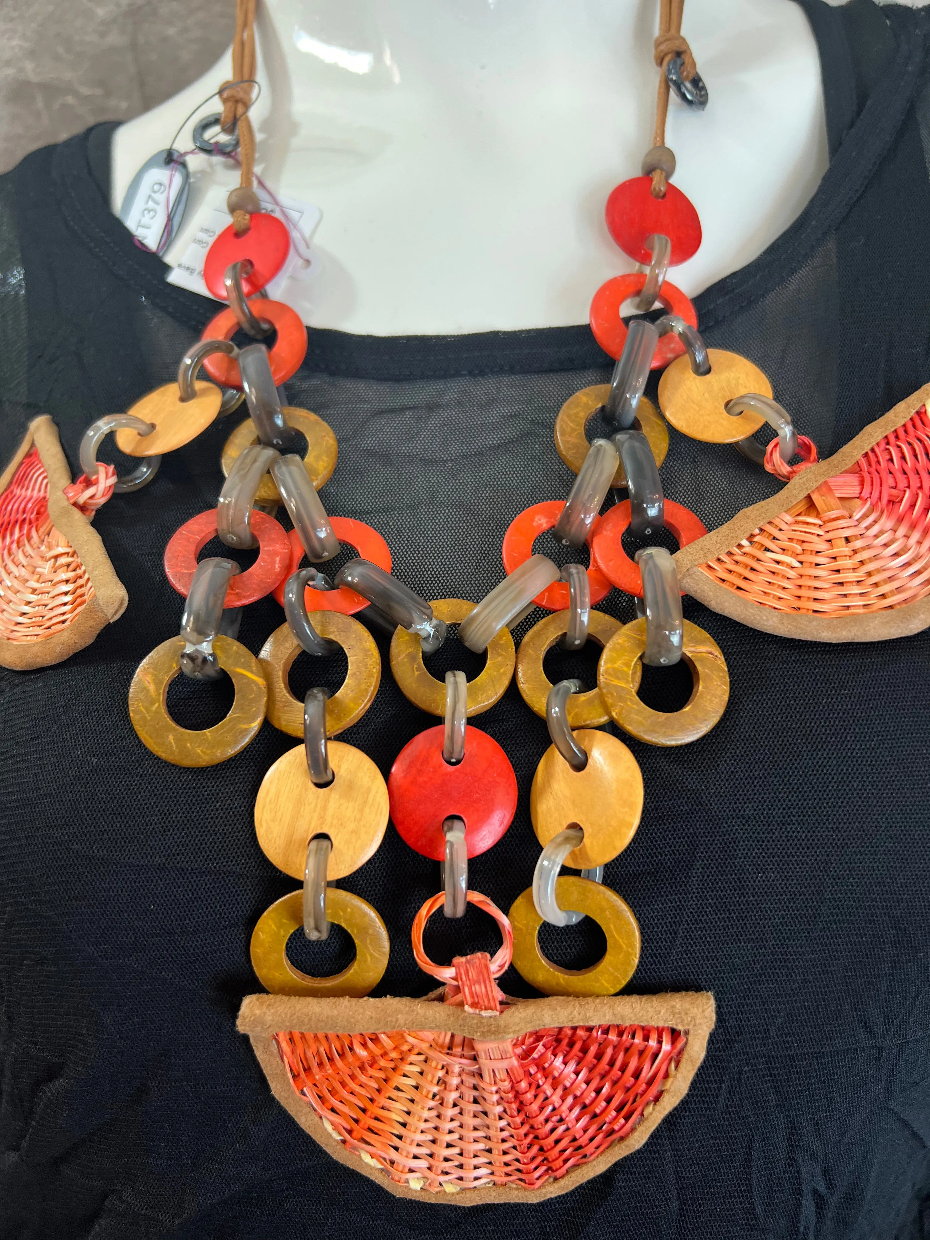 NT379 Necklace- Coral