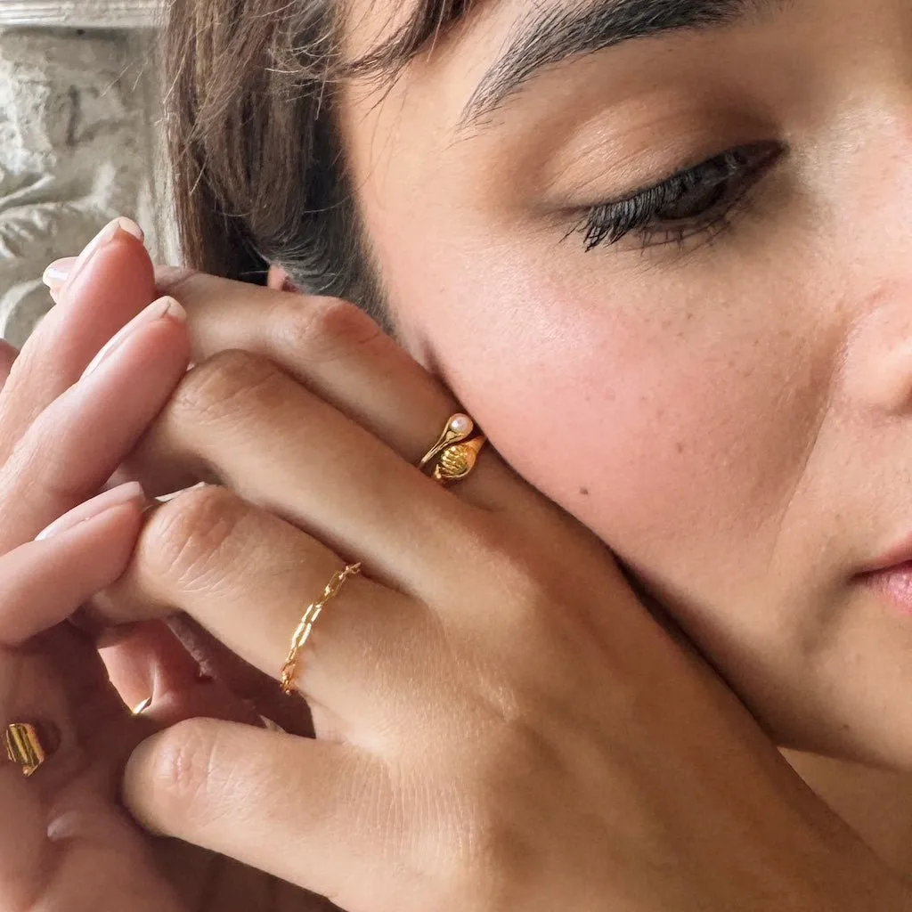 Shell Signet Ring