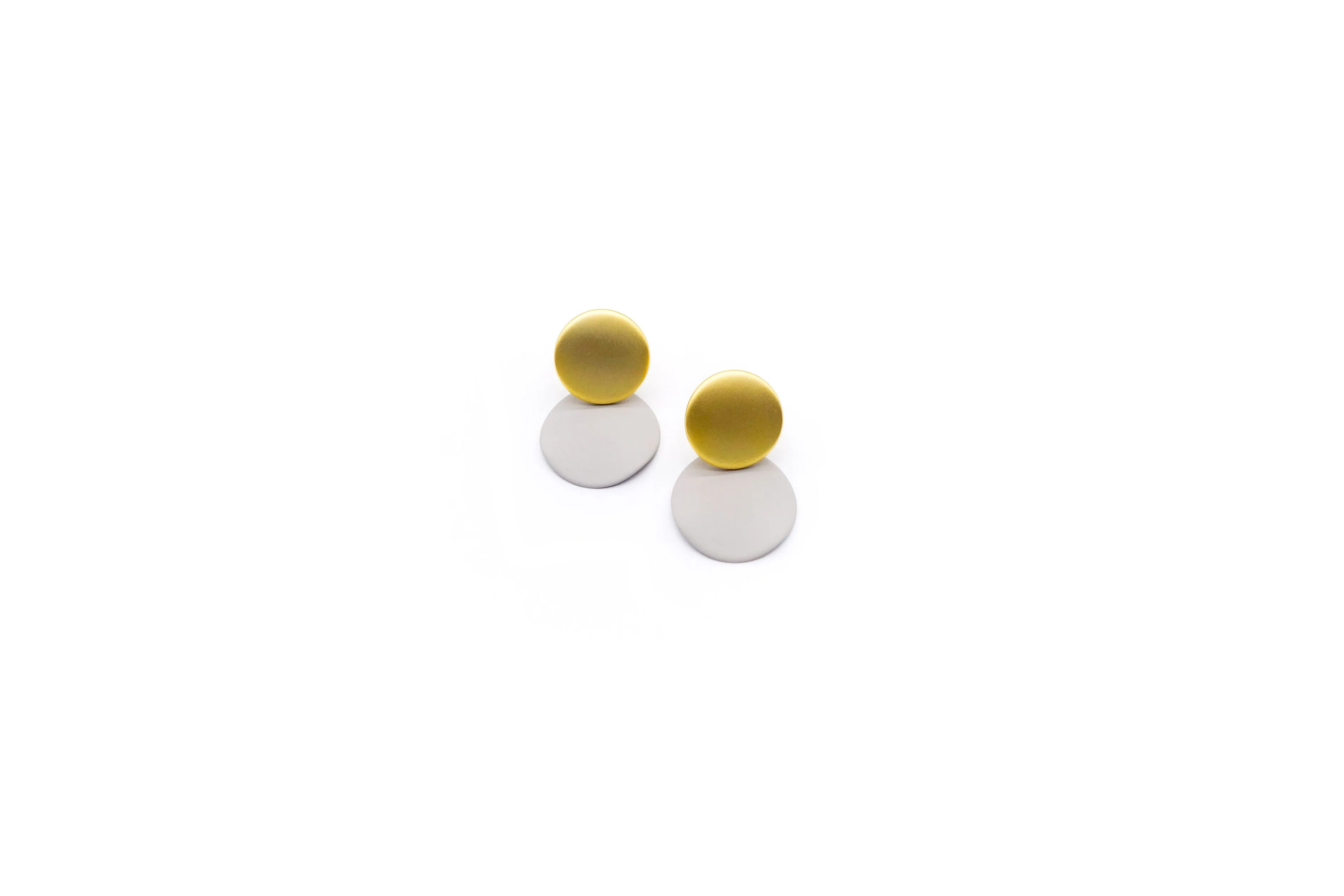 Premium Mini Gold Soda Machine - Compact and Efficient
