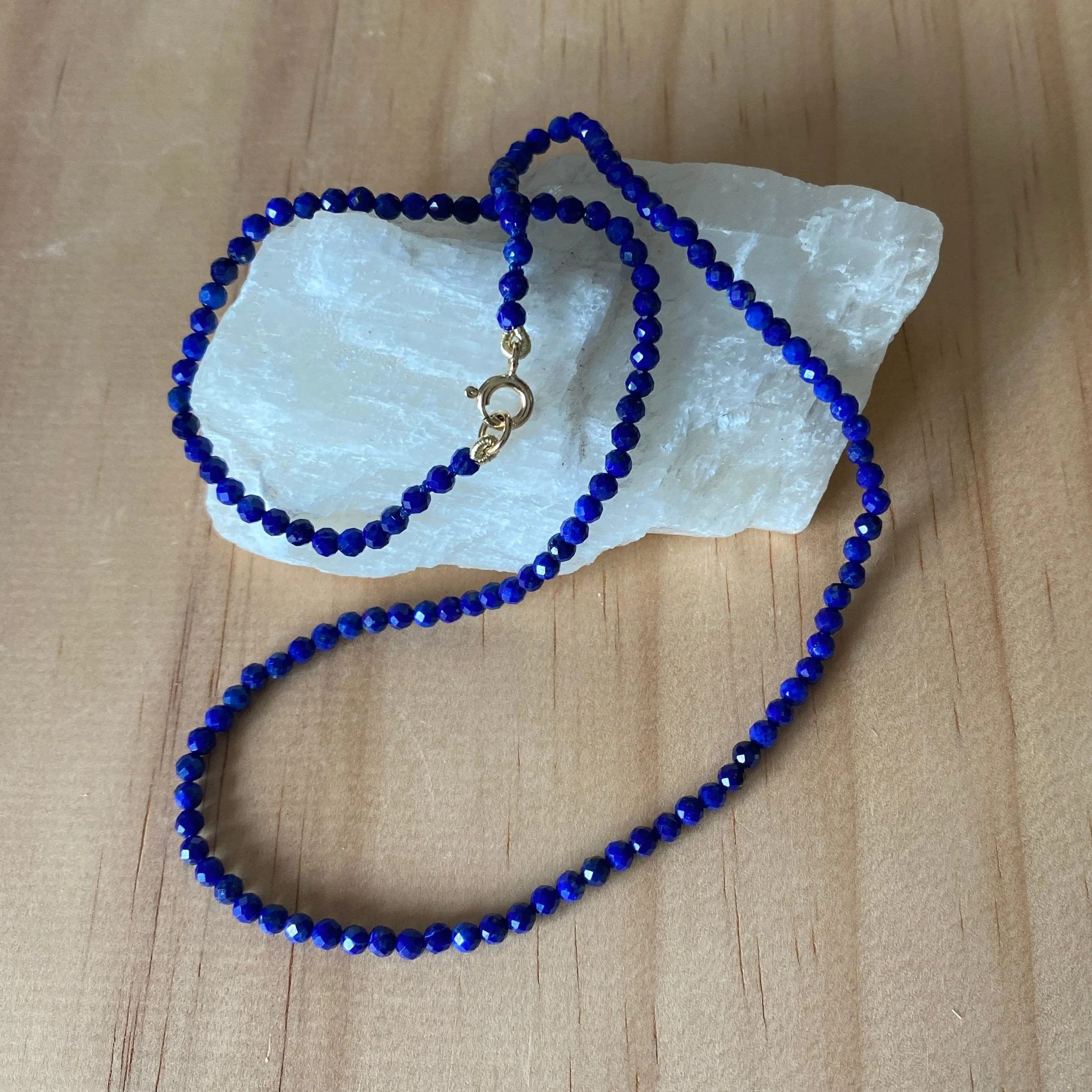 Solid 9 Carat Yellow Gold Lapis Lazuli Necklace