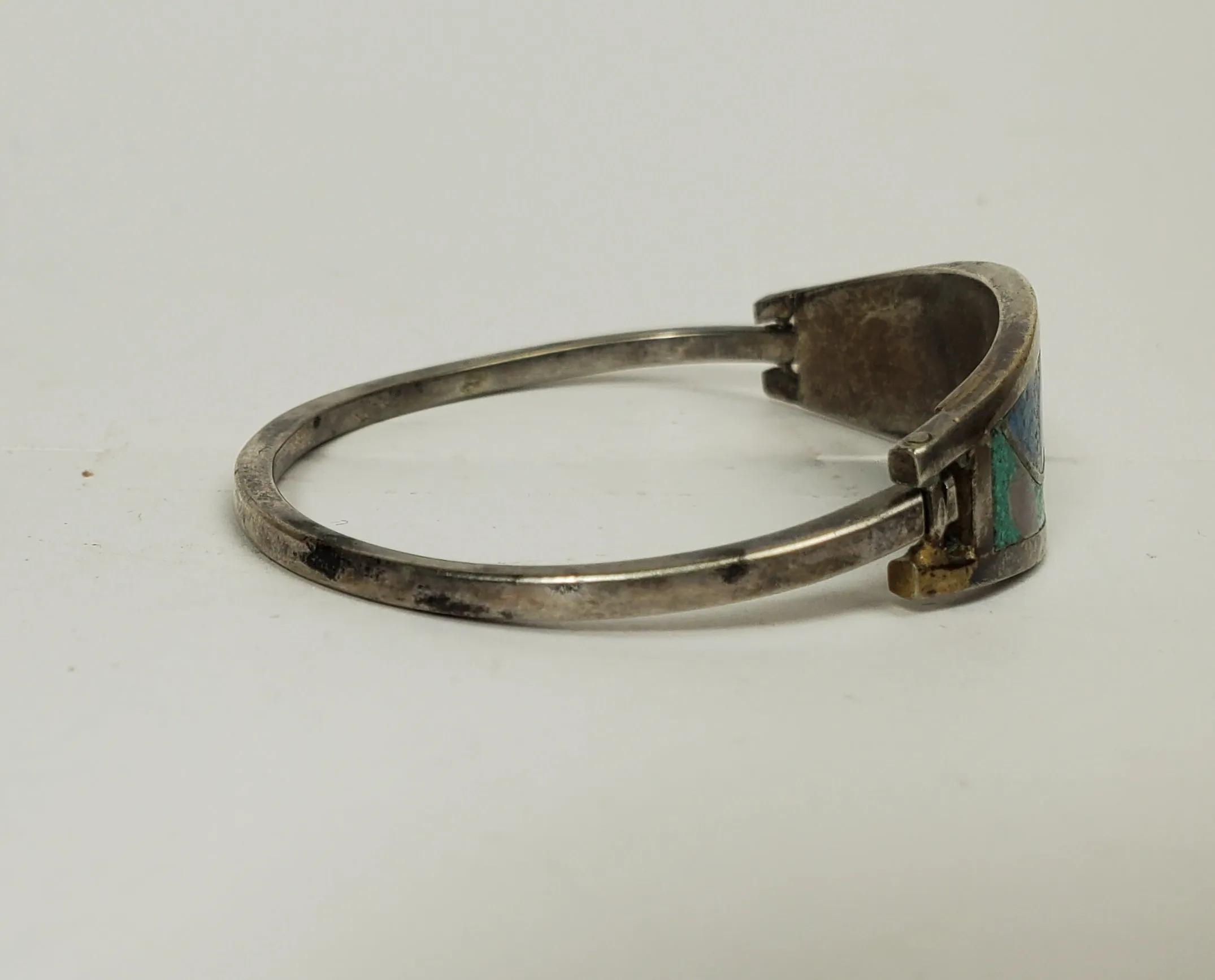 Vintage Floral Inlaid Hinged Bangle Bracelet