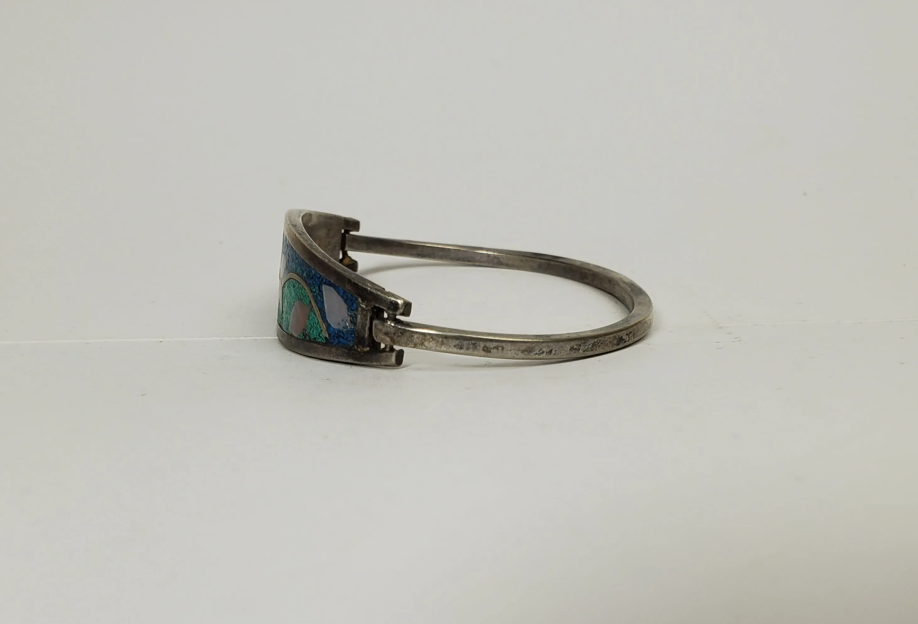 Vintage Floral Inlaid Hinged Bangle Bracelet