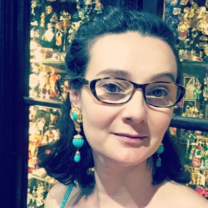Vntage Turquoise Earrings by Barrera for Avon Clip On