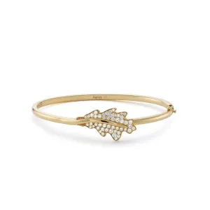 Woodland Single Oak Leaf Bangle in 18ct Yellow Gold with Diamonds